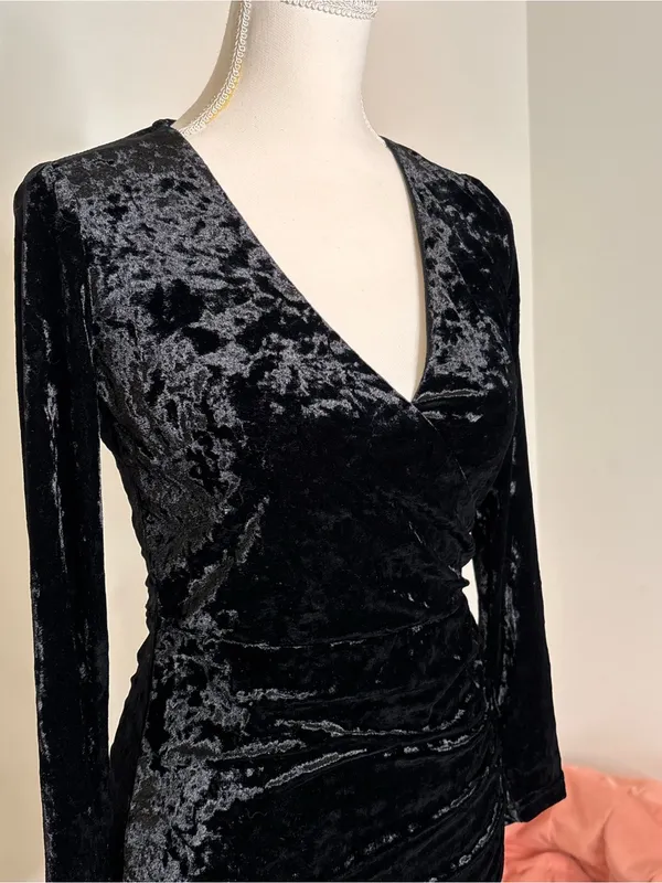Nordstrom Tea & Cup Long Sleeve Velvet Dress - Image 4