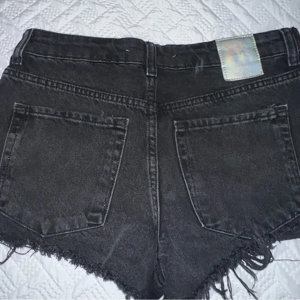 Zara Black Jean Shorts Distressed High-Waisted - Image 4