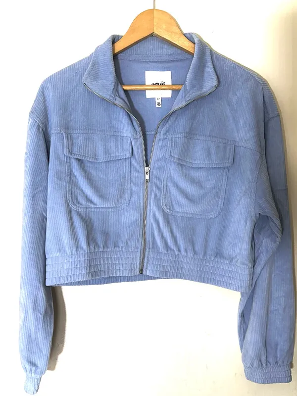 aerie Light Blue Velour Cropped Jacket Sz Small Pockets‎ and Full Zipper - Image 2