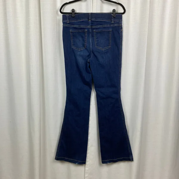 Spanx Midnight Shade Pull On Flare Jeans Sz.L - Image 11