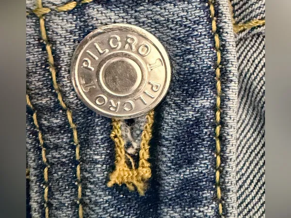 Pilcro by Anthropologie Slim Straight Leg jeans size 28 - Image 9