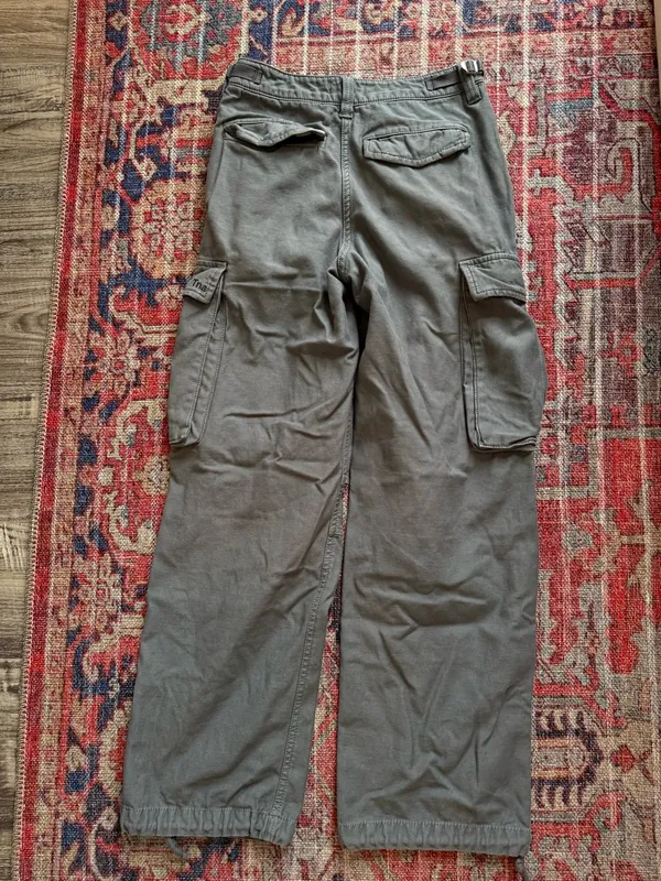 Aritzia TNA Cargo Pants - Image 9