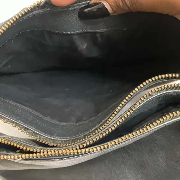 Marc by Marc Jacobs Tread Lightly Quilted Textured Leather Shoulder Bag - Image 8