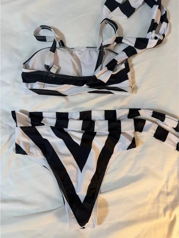 Black and White High Waist Bikini Set - Image 4