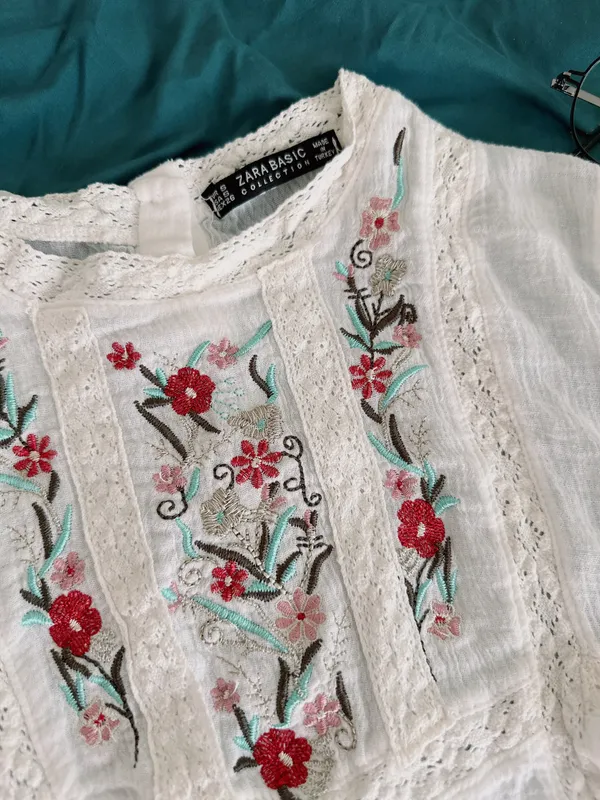ZARA Floral Blouse - Image 2