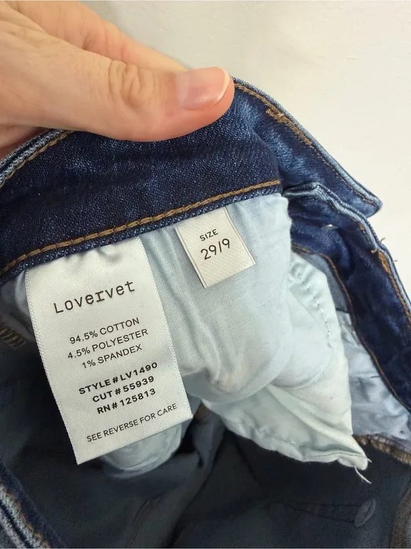 Lovervet by Vervet Mid Rise Double Cuffed Hem Barrel Leg Jeans - Size 29 - Image 6