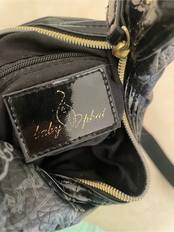 Baby Phat Vintage Y2K Black Shoulder Bag Purse Gold Heart Charm McBling Era - Image 2