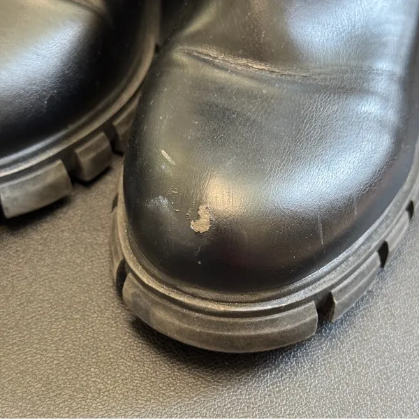 Guess Keva Booties Lugged Sole Chelsea Boots in Black - Image 13
