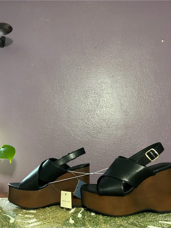Universal Threads Y2k Naomi‎ Wood Wedge Heels size 7.5 black brown whimsy office - Image 4
