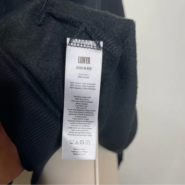 Lunya Cozy Fleece Crew Black Oversized Sweatshirt sz XS S - Image 10