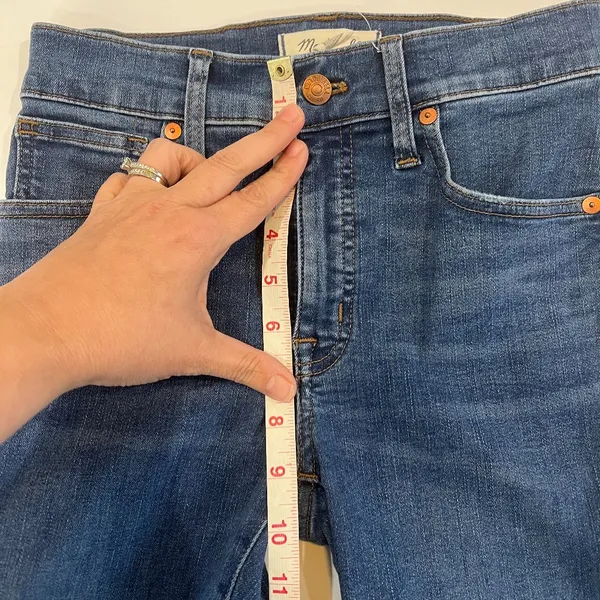 Madewell 9" mid Rise Skinny Jeans Size 25 Medium Wash - Image 9