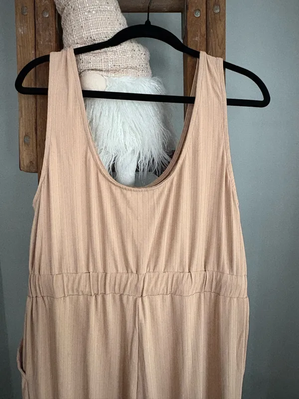 Light tan size XL elastic waist jumpsuit - Image 5