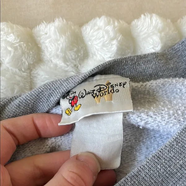 Disney Vintage Crewneck- Sunny Holidays 2004 - Image 4