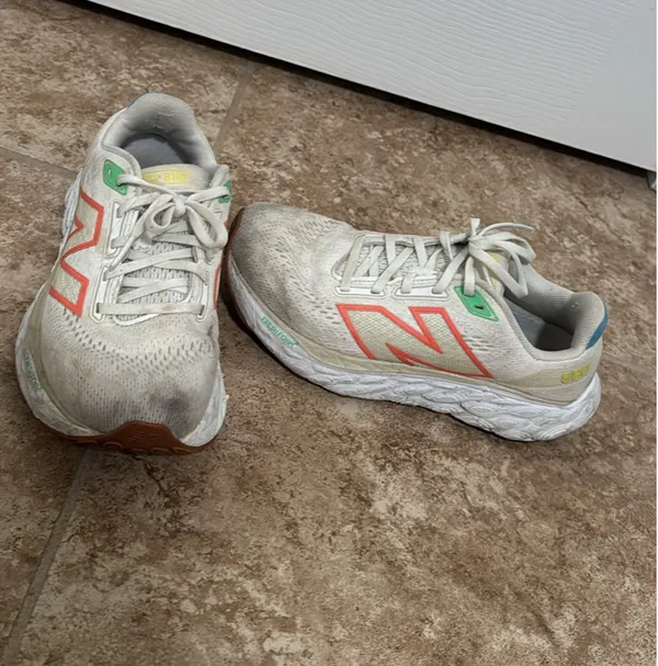 New Balance Sneakers - Image 2
