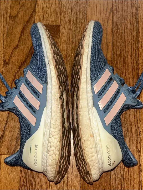 Adidas Ultraboost 4.0 Raw Grey Sneakers 9.5 Women’s - Image 7