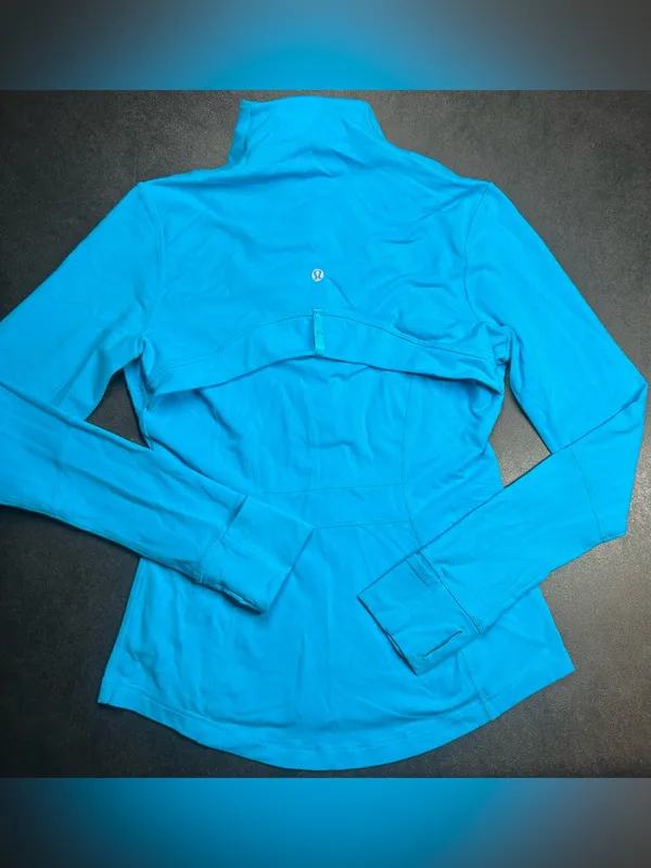 Lululemon Size 8 Blue Vented Cuff Cover Thumb Holes Define Jacket - Image 5