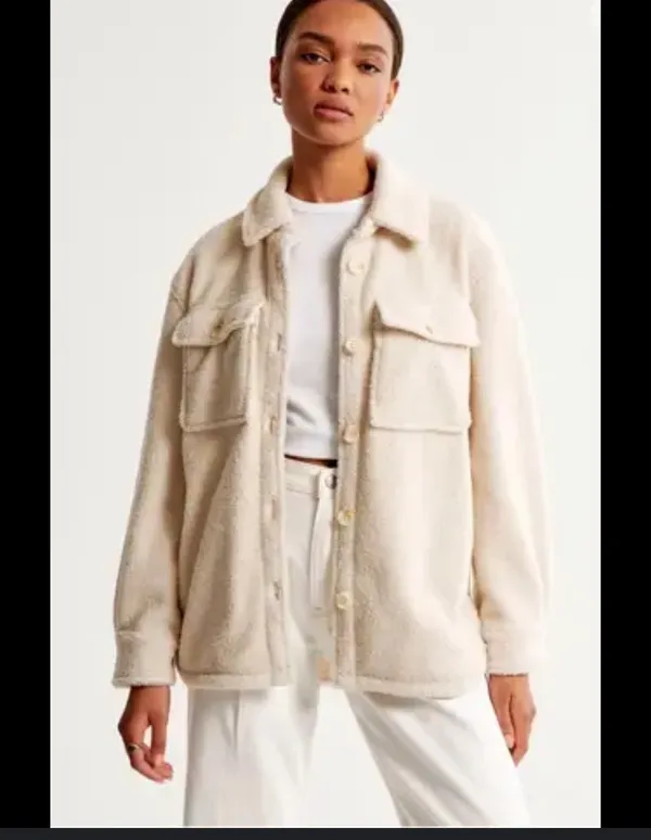 Abercrombie and Fitch Sherpa Jacket - Image 2