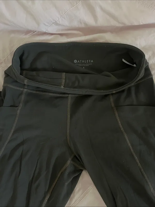 Athleta green Mid-Waist Pocket Leggings - Image 3