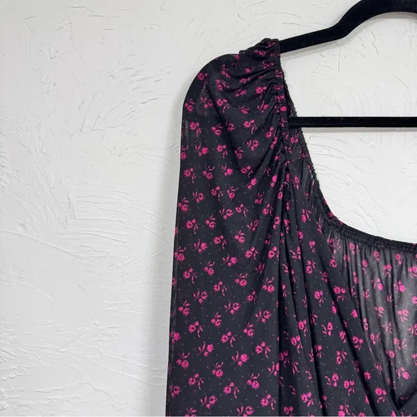 Free People Black Purple Floral Twist Front Blouse Womens M Boho Sheer Sleeve - Image 8