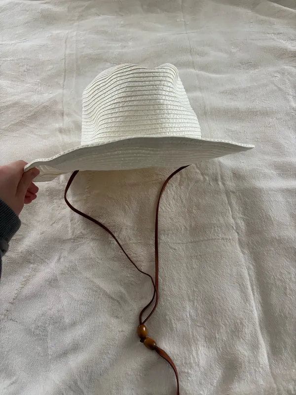 Cute Beach Hat White - Image 2
