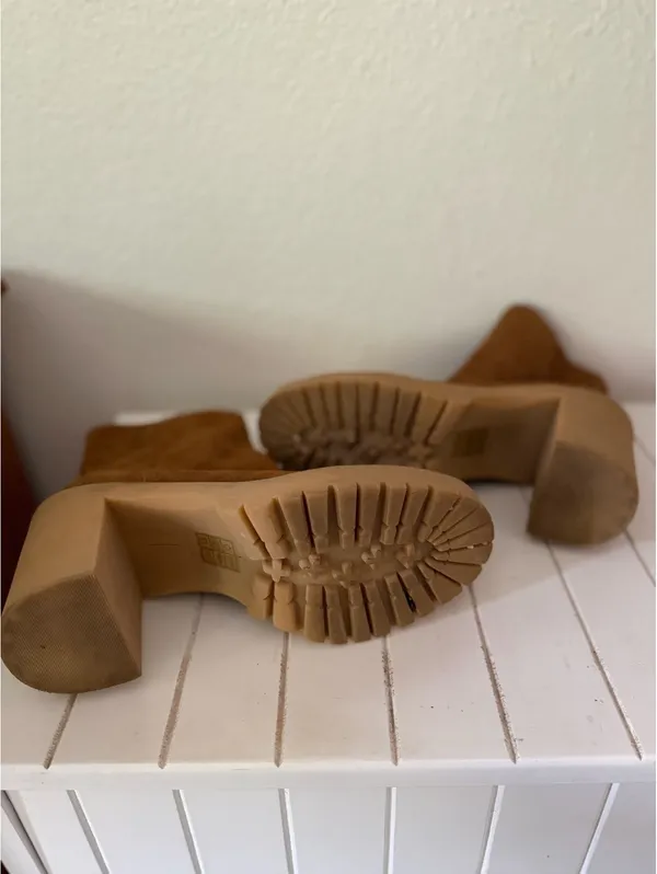 Dolce Vita camel suede platform ankle boots Brown Size 7.5 - Image 4