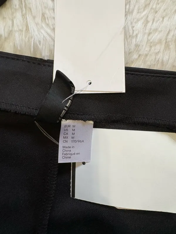 H&M Black Crop Top with Rhinestone Bow - Image 2