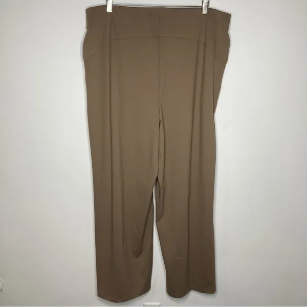 NWT Old Navy‎ power soft wide Leg Pants size XXL - Image 3