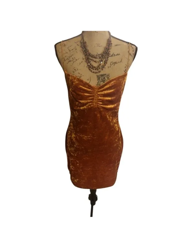 Urban Outfitters Orange Velvet Dress Size Large - Image 3