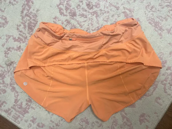Lululemon Speed Up Shorts - Image 3