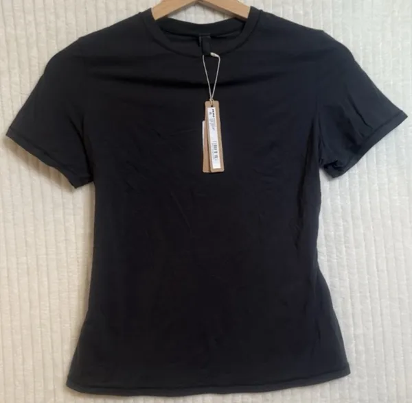 SKIMS Fits Everybody T-Shirt S - Image 3