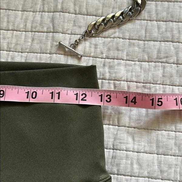 Aerie Offline real me crop high rise leggings/bike shorts green gold shimmer L​ - Image 7