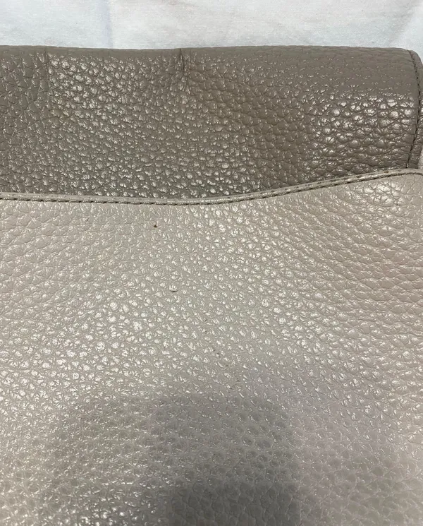 Kate Spade Tan And Cream Messenger Bag - Image 12