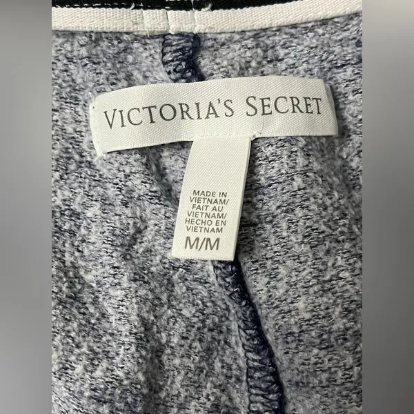 Victoria’s Secret Women’s Shorts Size Medium - Image 3
