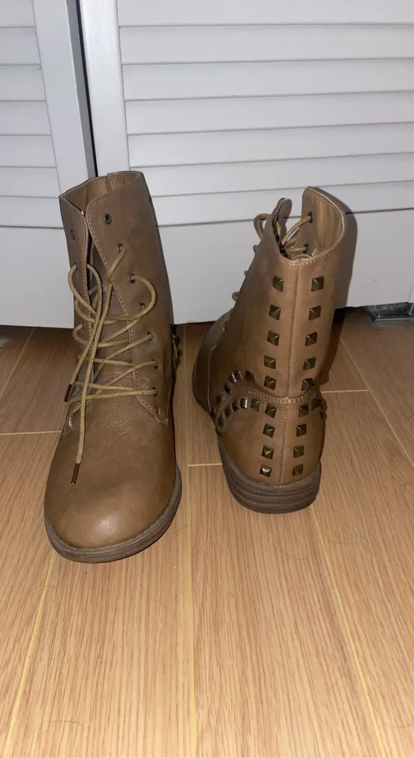 Hailey Jeans Co. Studded boots Brown Size 8.5 - Image 2