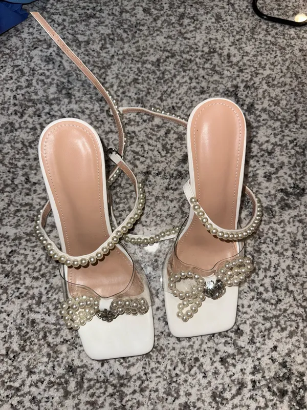Amazon Pearl Heels - Image 3
