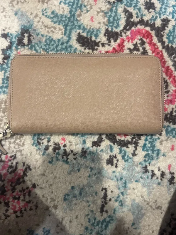 Tory Burch Two-Tone Leather Zip Wallet in Beige - Image 3