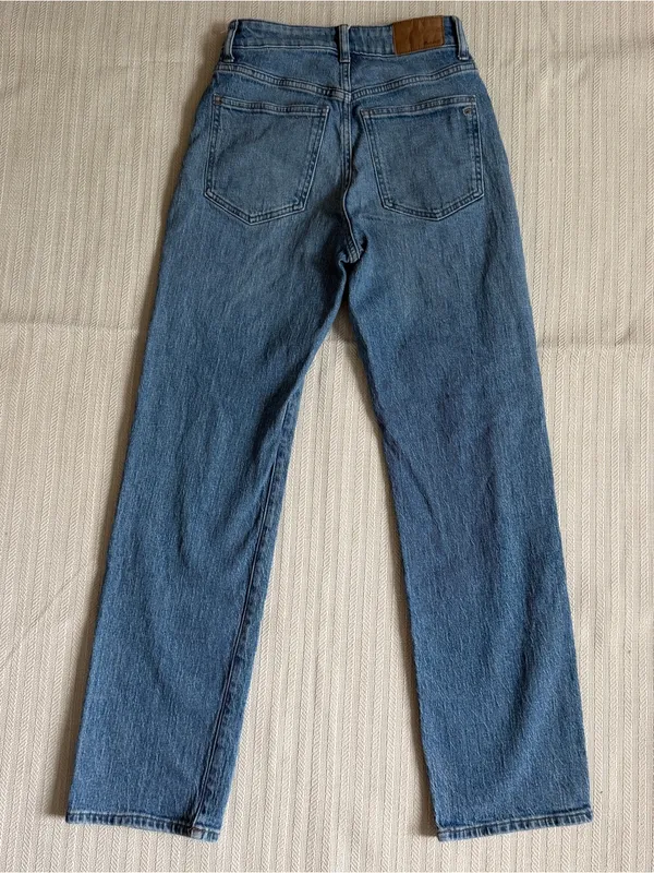 Madewell The Curvy ‘90s Straight Jean in Enmore Wash Size 25 Medium Vintage Wash - Image 9