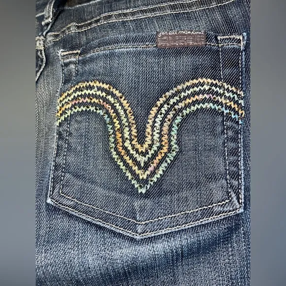 7 For All Mankind Straight Leg ‎ Jewel Embellished Back Pockets Size 24 Jeans - Image 4
