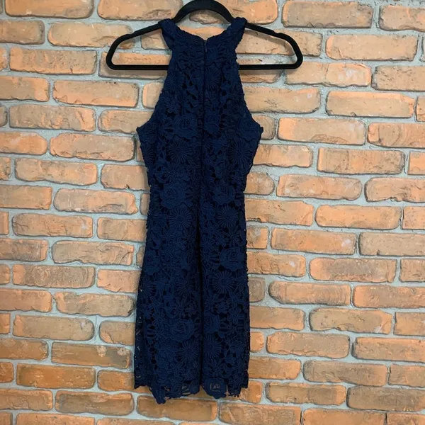Lulus Love Poem Lace Halter Dress Womens Small Navy Floral Sleeveless Cocktail‎ - Image 3
