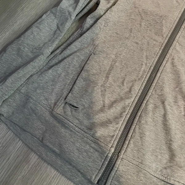 Lululemon Belle Hoodie Light Gray size 4 - Image 8