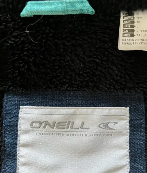 O’Neill Snowboarding Jacket - Image 3
