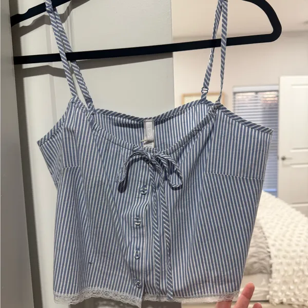 SKIMS NWT pj top S - Image 9