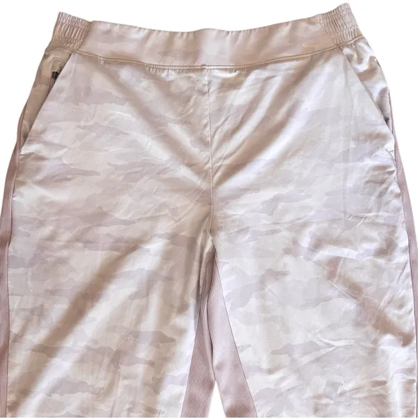 EUC Athleta Brooklyn Lined Camo Jogger Pants Shasta Purple Size 14 Tall - Image 7