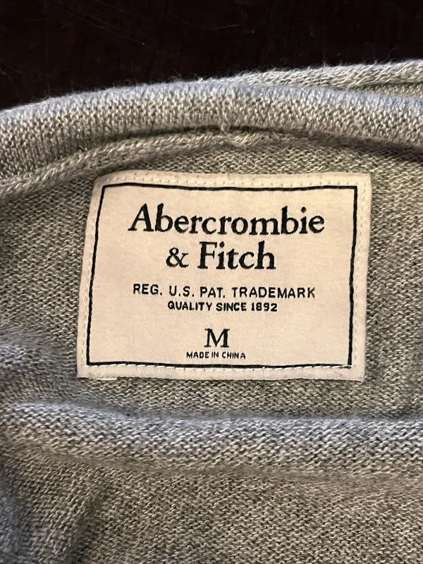 Abercrombie & Fitch Cardigan Sweater Womens Medium Gray Drape Front Zip Asym Hem - Image 9