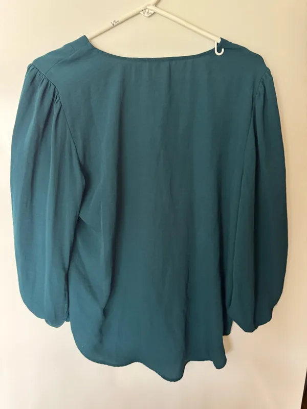 Teal V-Neck Long Sleeve Women's Blouse Sz M - Image 2