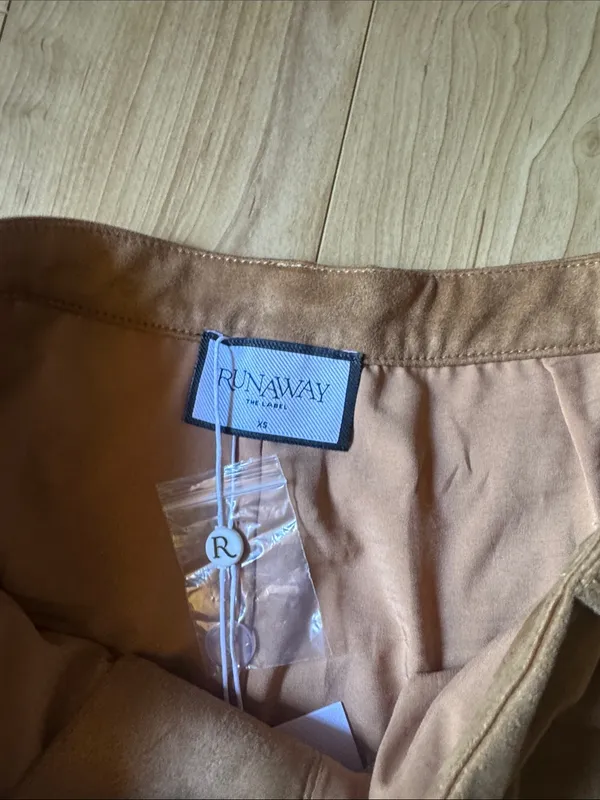 ZAELA Mini Shorts - Image 3