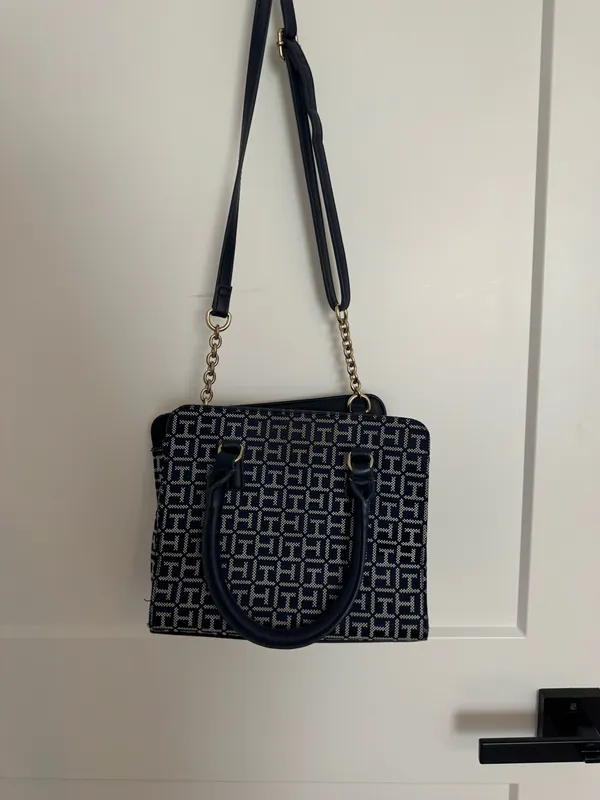 Tommy Hilfiger Purse - Image 3