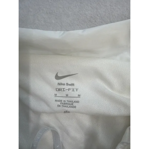 Nike Women's Swift Dri-FIT 2.5" Brief-Lined Running Shorts Medium HQ0638-133 NWT - Image 8