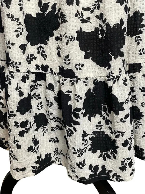 Mittoshop Victoria Flower print midi Dress NWT - Image 4