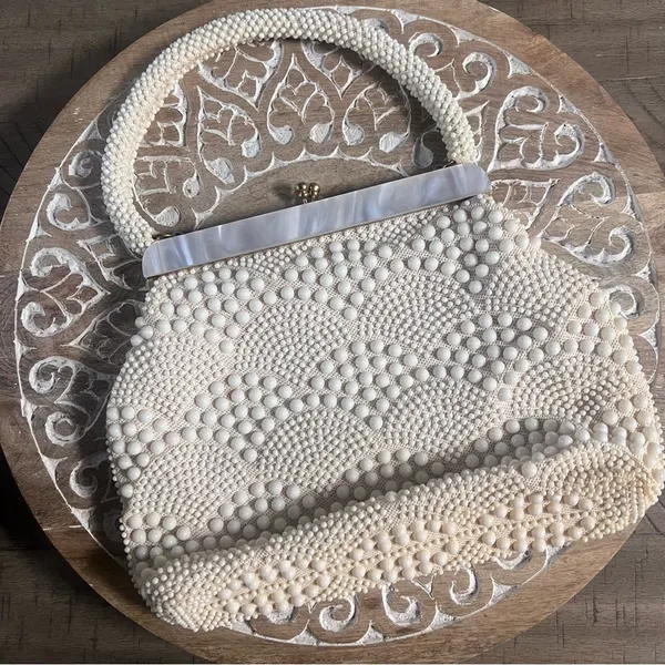 Vintage beaded ivory bag - Image 2